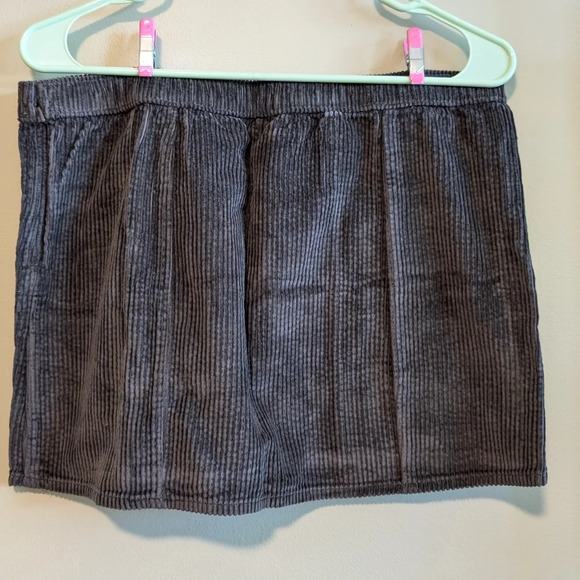 NWT Aerie corduroy gray Micro mini skirt size M medium - Picture 3 of 7